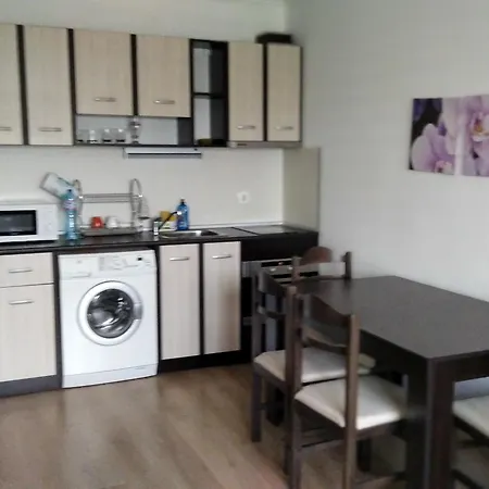 Апартамент За Гости Валерия Apartament